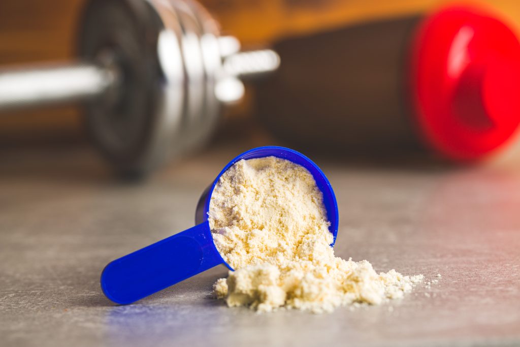 whey protein powder scoop 1
